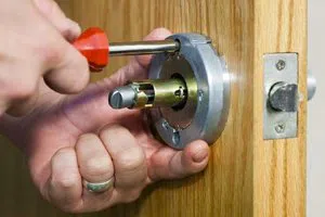 Gold Locksmith Store Ozone Park, NY 718-683-9891 - lock-replace